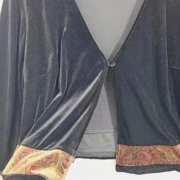 Rabbit Rabbit Rabbit Black Velvet Cardigan With Paisley Trim Size 16W 24CT - Picture 6 of 8